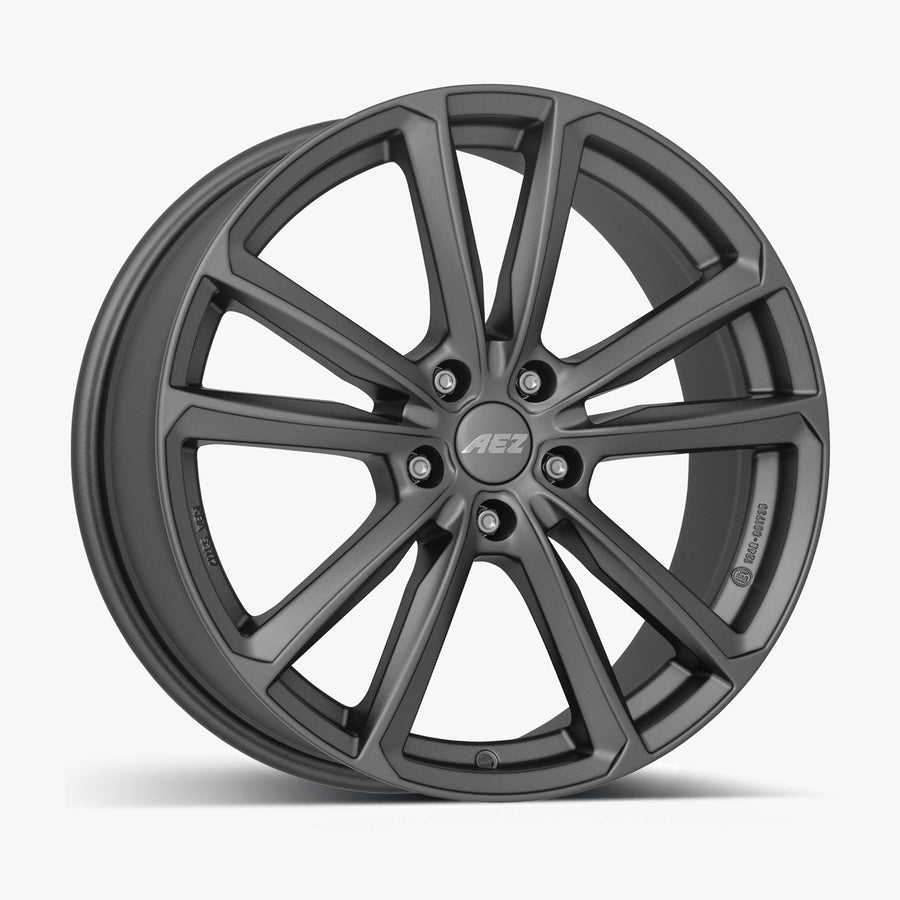 AEZ Tioga Graphite Matt lichtmetalen velg in schuin driekwartaanzicht