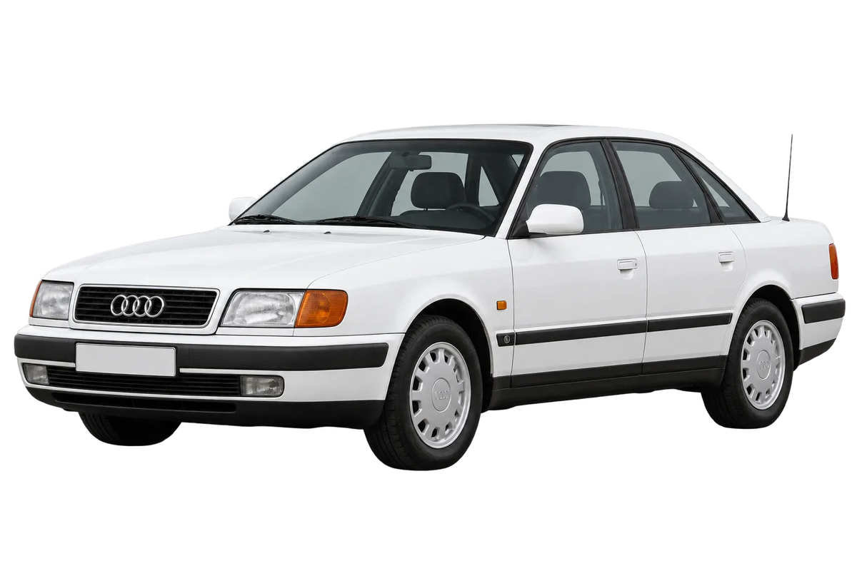 Witte Audi 100 C4 Fahrzeug mit 5-Loch Anbindung, schuin van voren