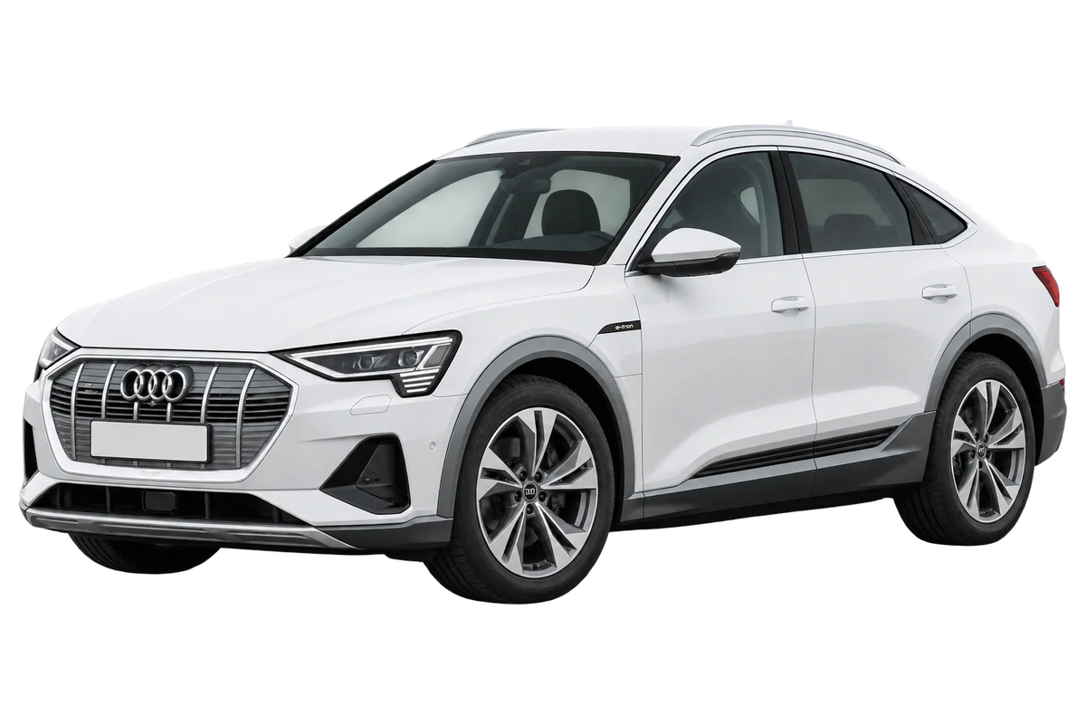 Witte Audi e-tron GE Sportback, schuin van voren