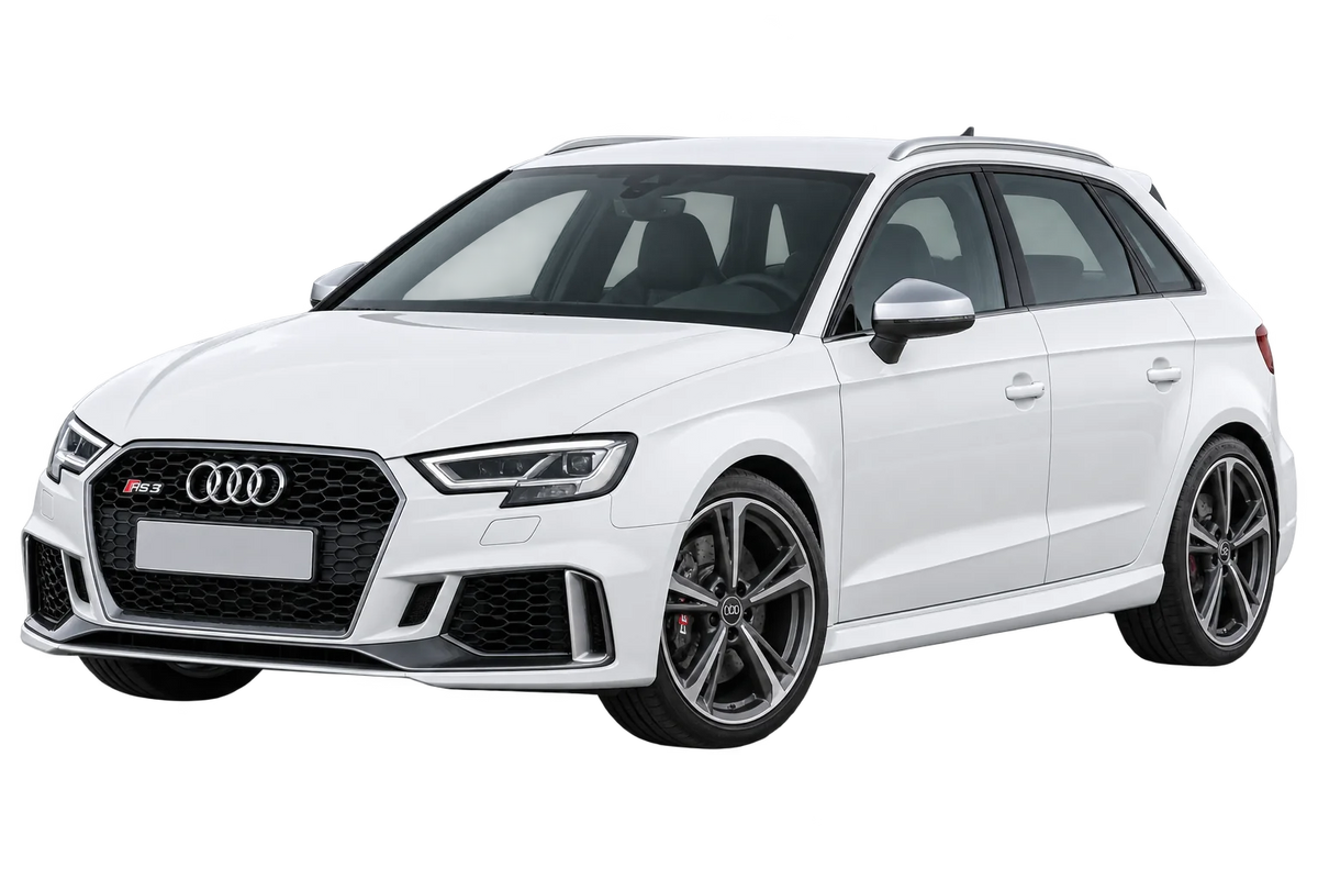 Witte Audi RS 3 8V Sportback, schuin van voren