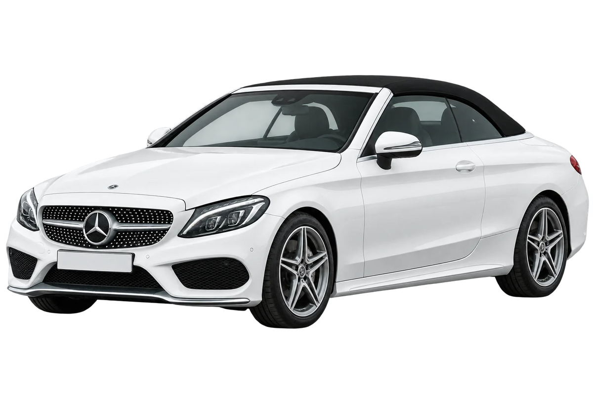 Witte Mercedes C-Klasse 204 A205 Cabriolet Facelift 2018, schuin van voren