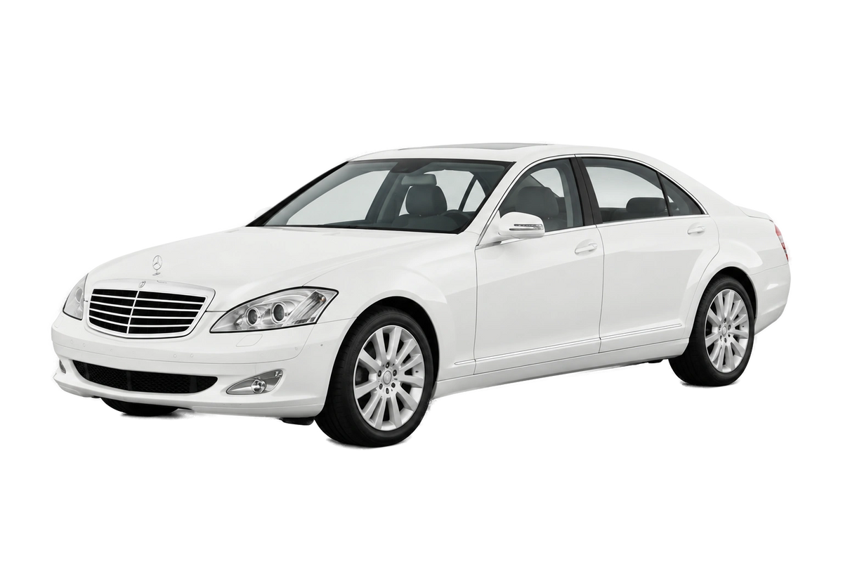 Witte Mercedes S-Klasse 221, schuin van voren