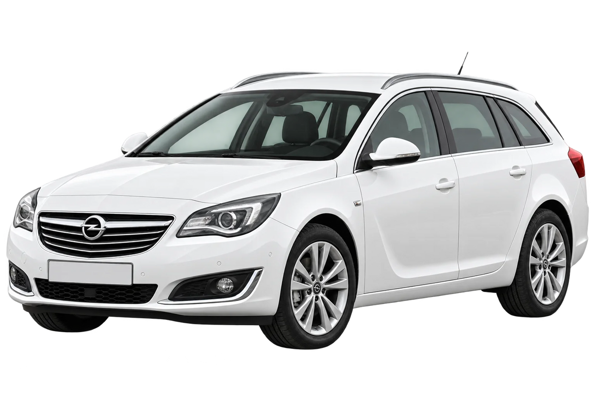 Witte Opel Insignia 0G-A, -/V Sports Tourer Facelift 2013, schuin van voren