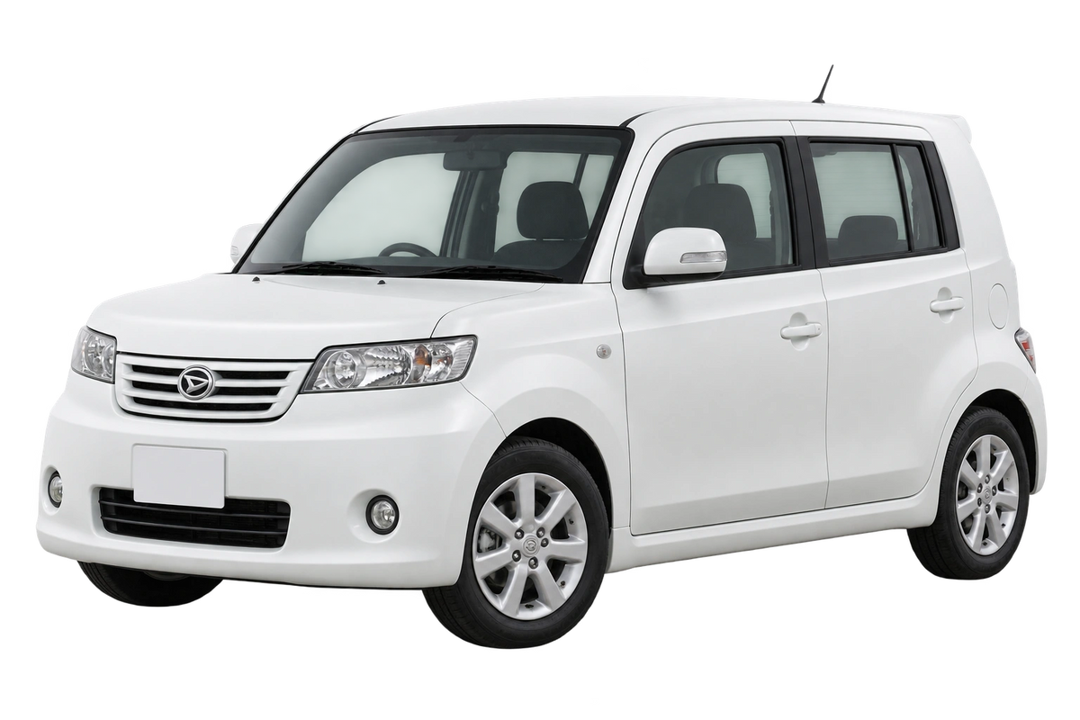 Witte Daihatsu Materia M4, schuin van voren