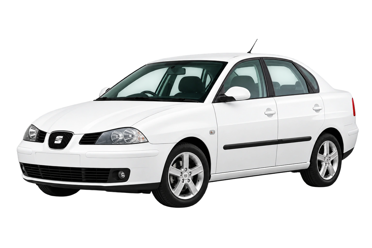 Witte Seat Cordoba 6L, schuin van voren