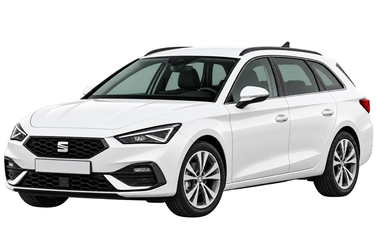 Witte Seat Leon KL Sportstourer ST, schuin van voren
