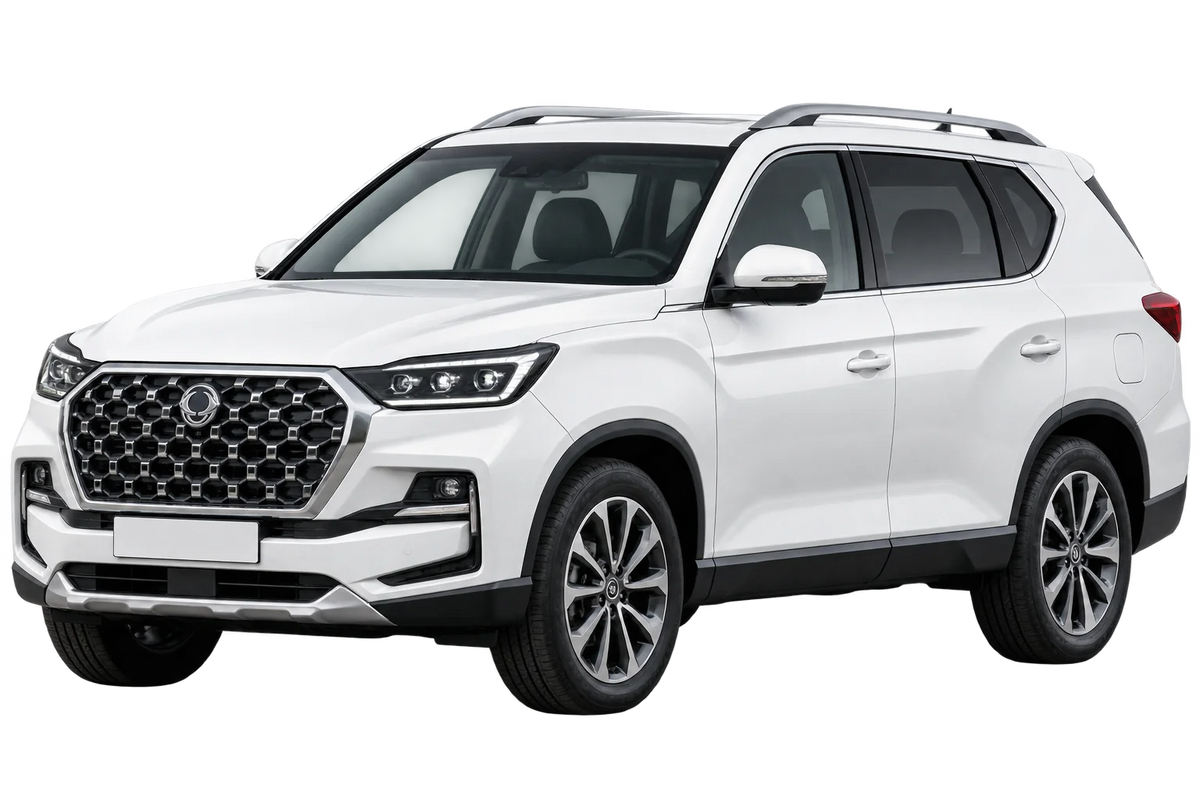 Witte Ssangyong Rexton YK Facelift 2021, schuin van voren
