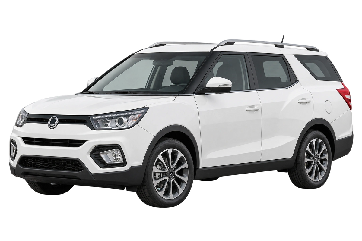 Witte Ssangyong XLV XK, schuin van voren