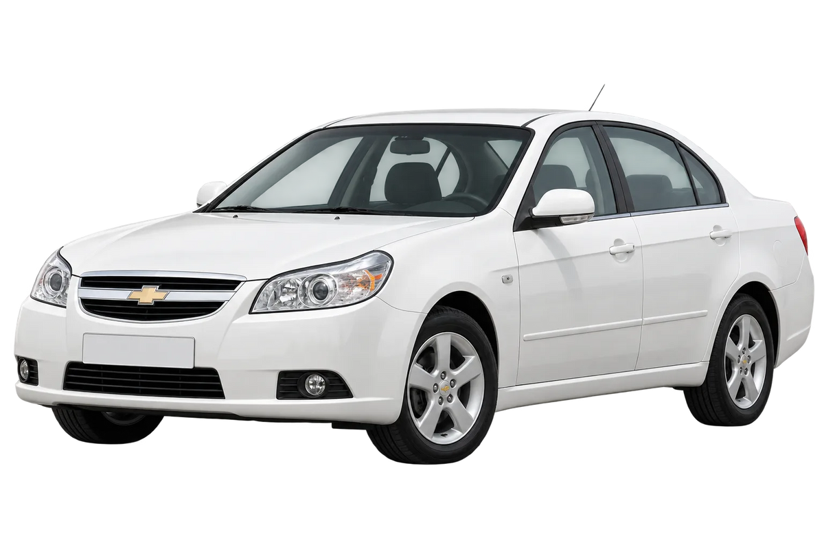 Witte Chevrolet Epica KLAL, schuin van voren