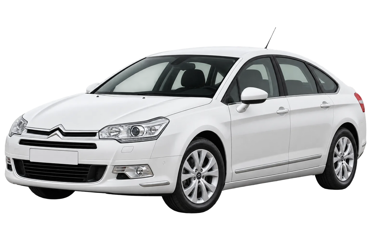 Witte Citroen C5 R*...*, schuin van voren