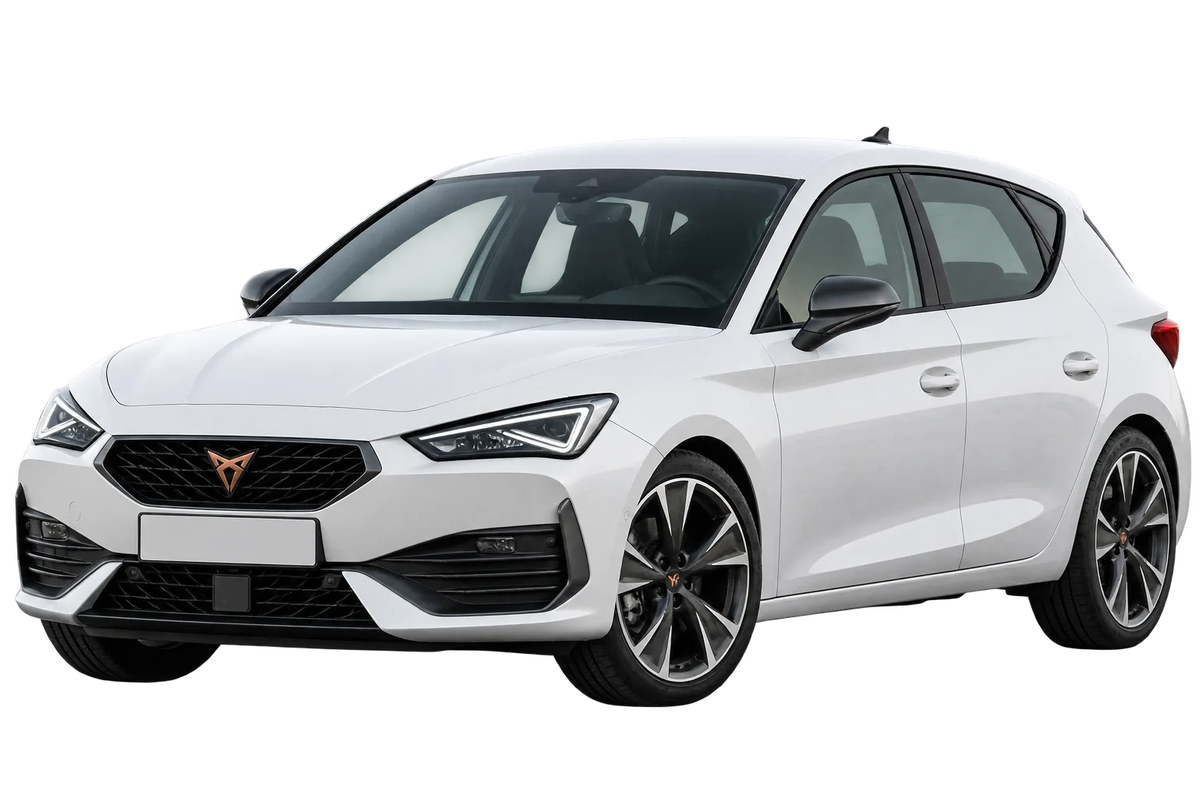 Witte CUPRA Leon KL, schuin van voren
