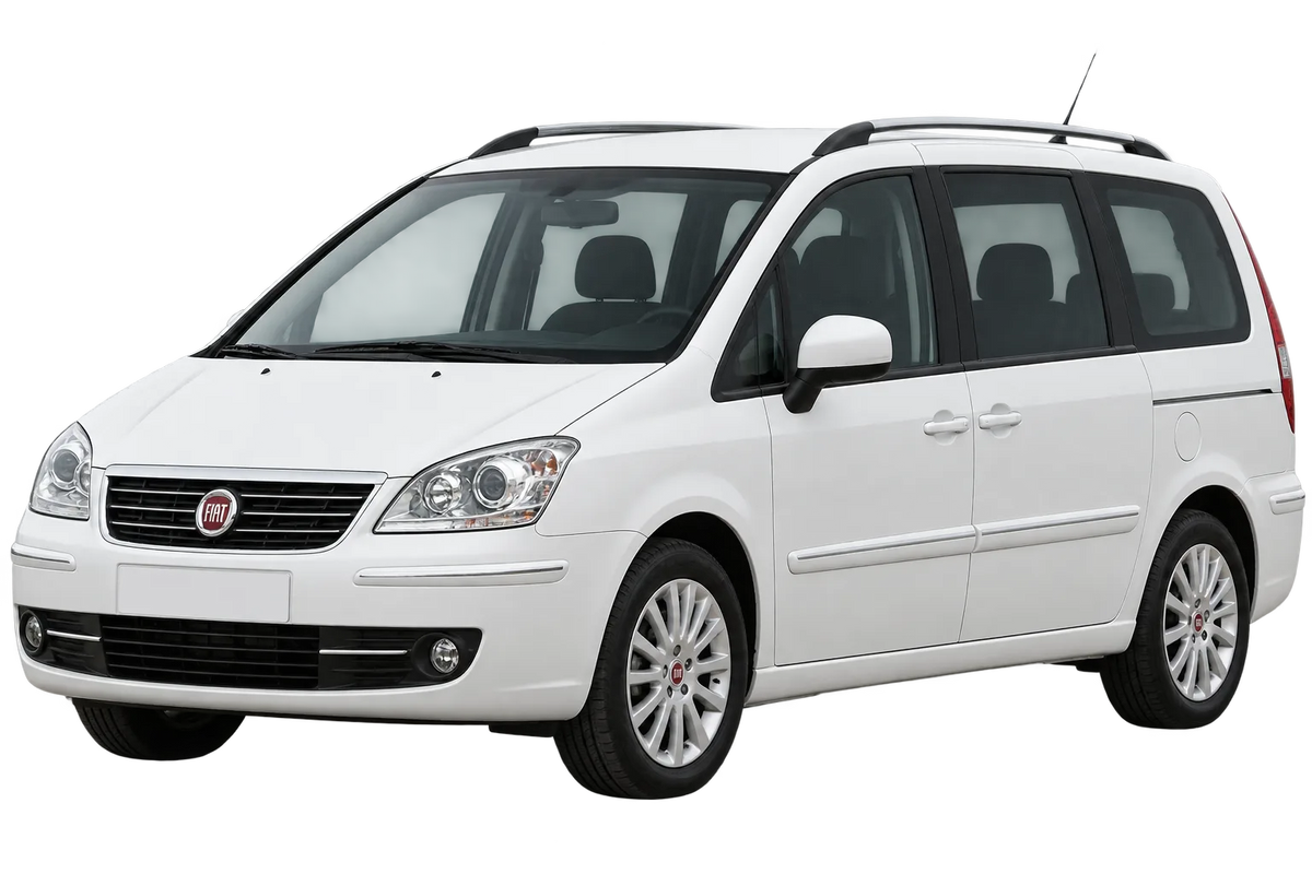 Witte Fiat Ulysse 179, schuin van voren