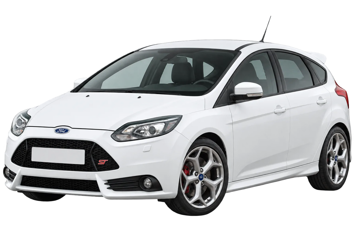 Witte Ford Focus DYB ST / 184 kW, schuin van voren