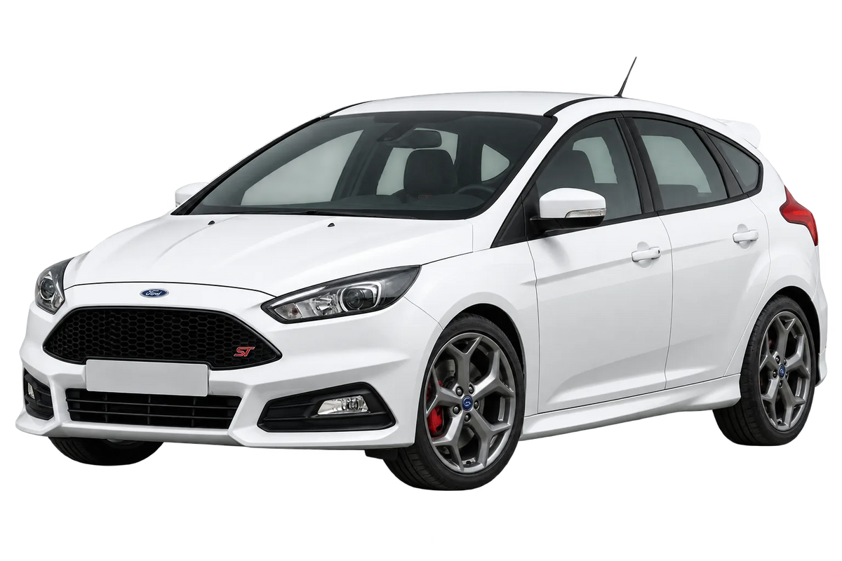 Witte Ford Focus DYB ST Facelift 2015 / 136 kW + 184 kW, schuin van voren
