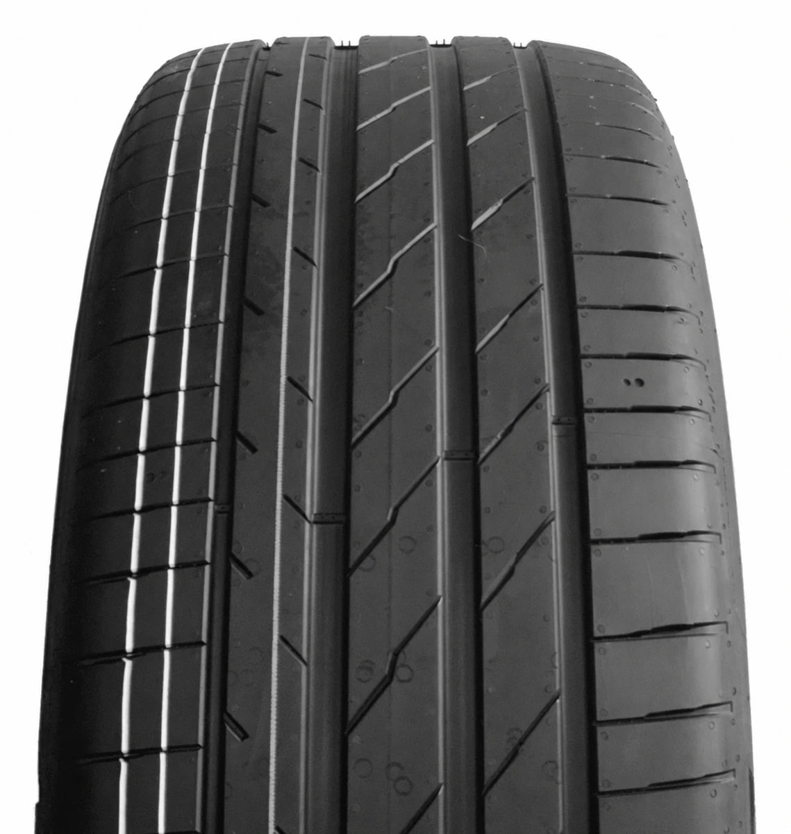 HANKOOK K137 VENTUS EVO 245/45 R19 102Y autoband