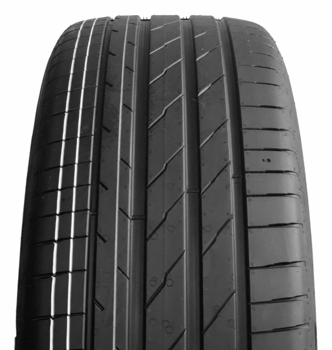 HANKOOK K137A VENTUS EVO SUV 245/45 R20 103Y autoband