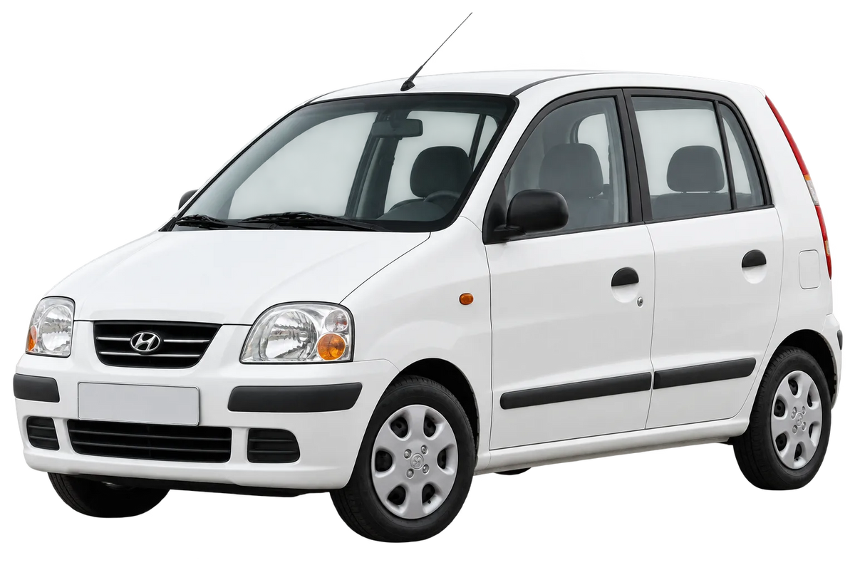 Witte Hyundai Atos MX, schuin van voren