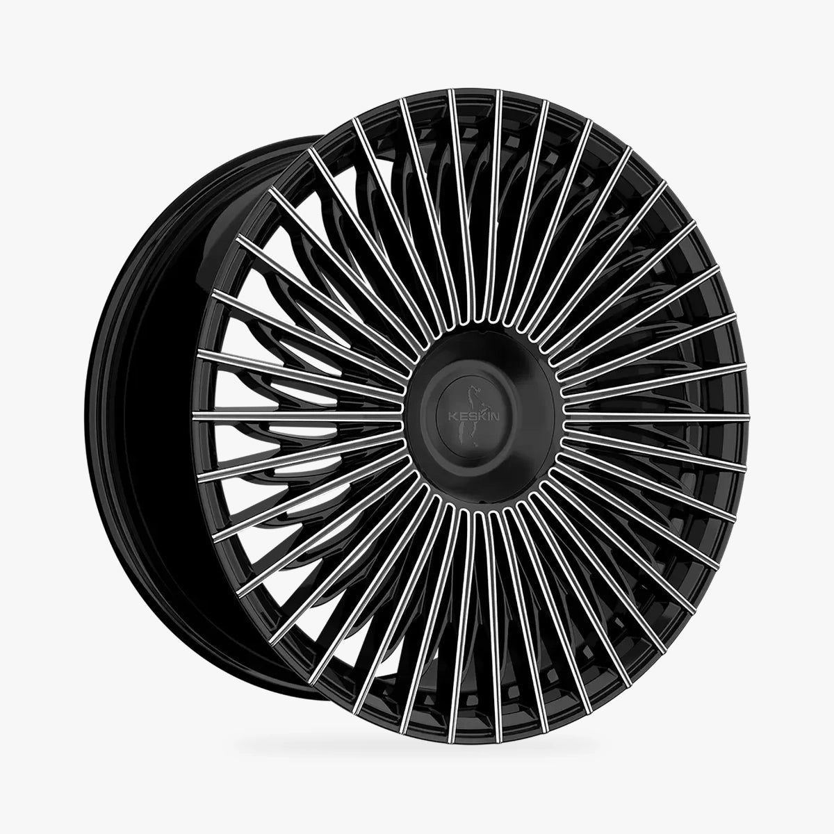 KESKIN KT X1 Black Secret Diamond (BSD) lichtmetalen velg in schuin driekwartaanzicht