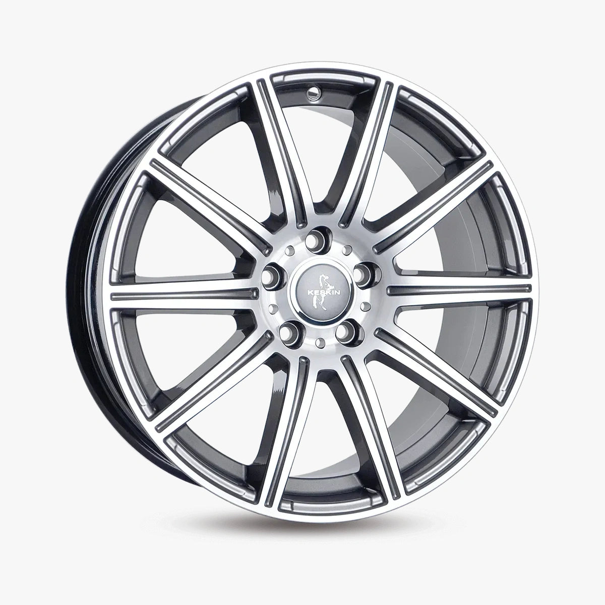 KESKIN KT16 DYNAMIC Palladium Front Polished (PFP) lichtmetalen velg in schuin driekwartaanzicht