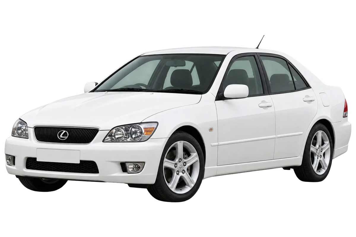 Witte Lexus IS XE1, schuin van voren