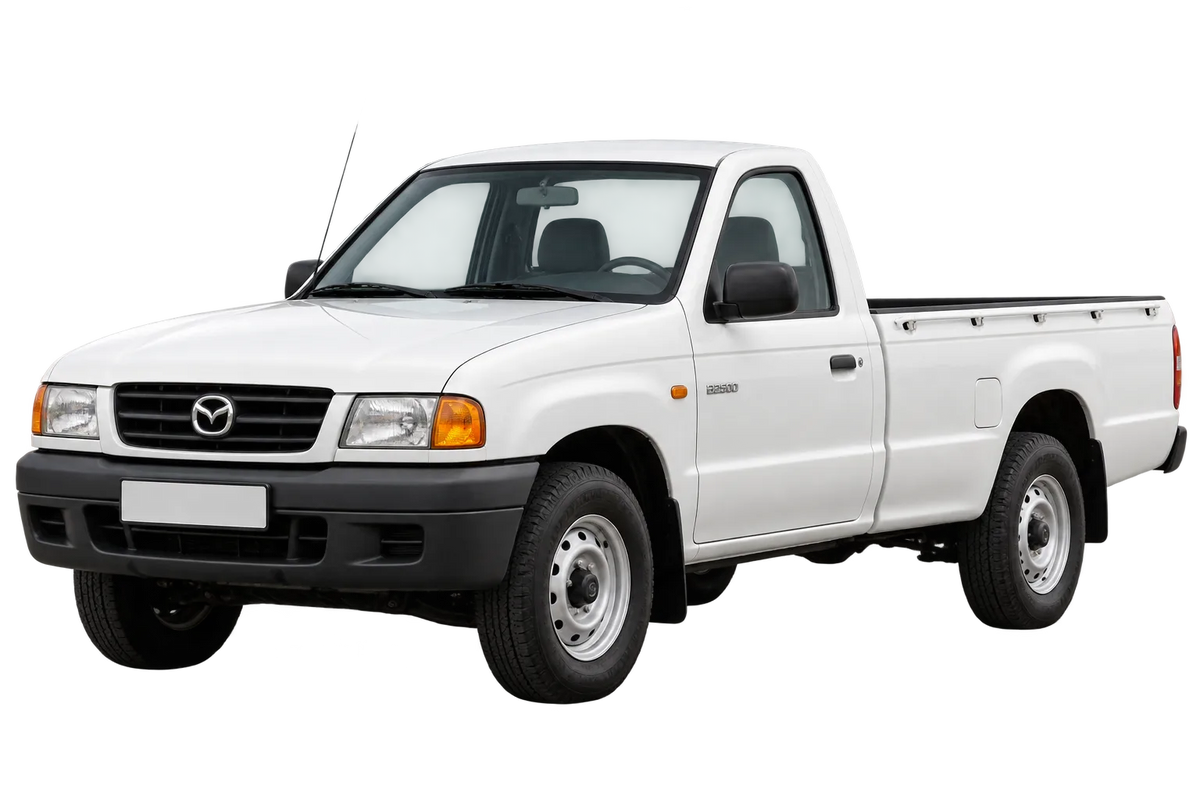 Witte Mazda B2500 UN, schuin van voren