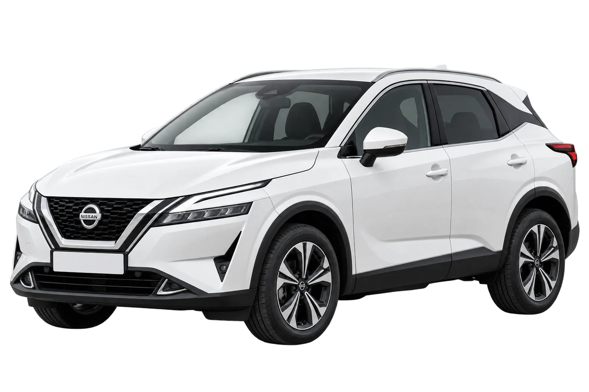 Witte Nissan Qashqai J12, schuin van voren
