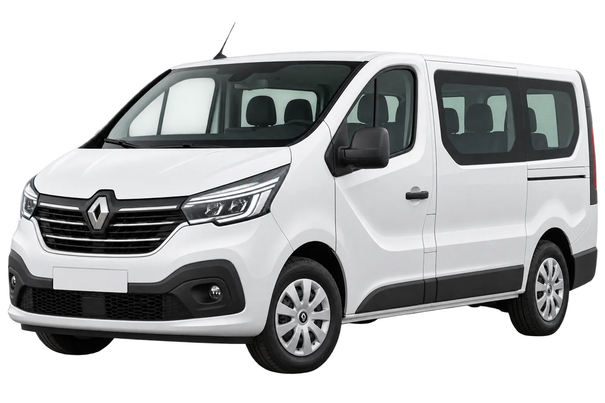 Witte Renault Trafic L Combi / Van Facelift 2021, schuin van voren