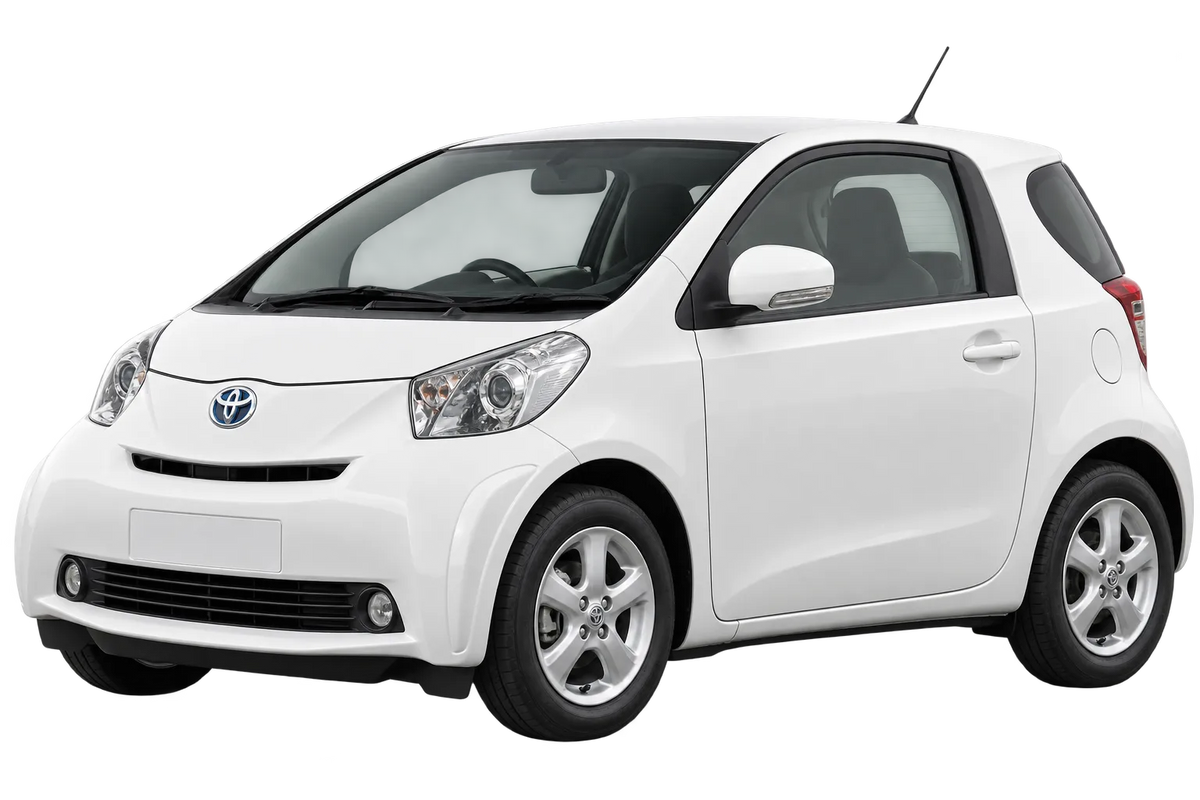 Witte Toyota IQ AJ1, schuin van voren