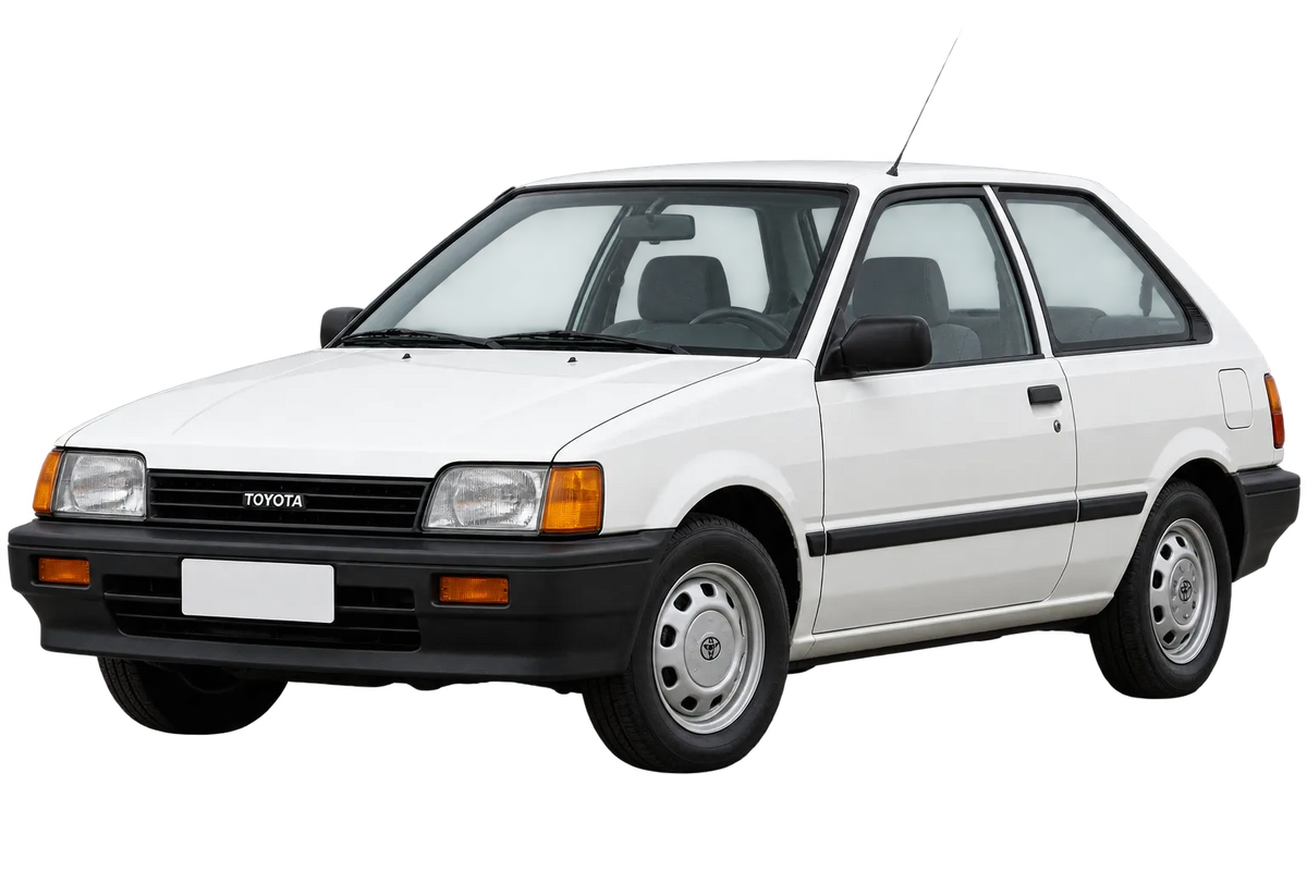 Witte Toyota Tercel L2, schuin van voren